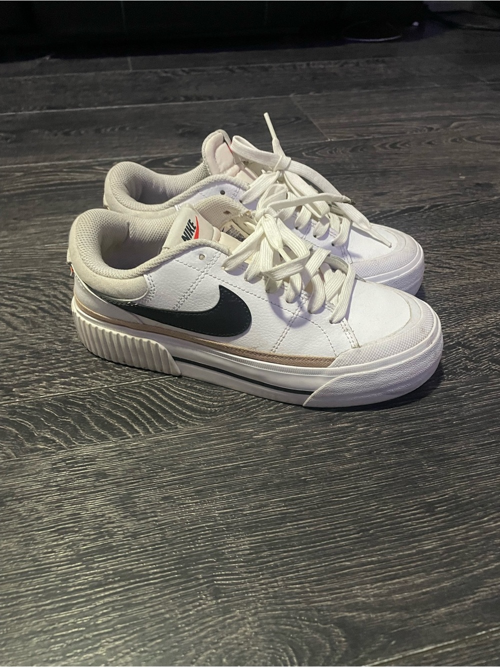Nike White Low-Top Sneakers Platform sole with Black Swoosh and Tan Stripe - Picture 2 of 8